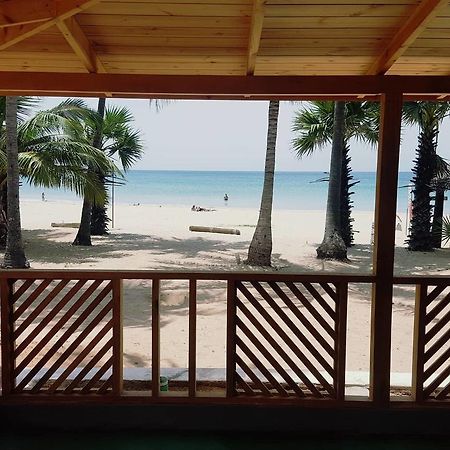 Alfresco Beach Hotel Uppuveli Kültér fotó
